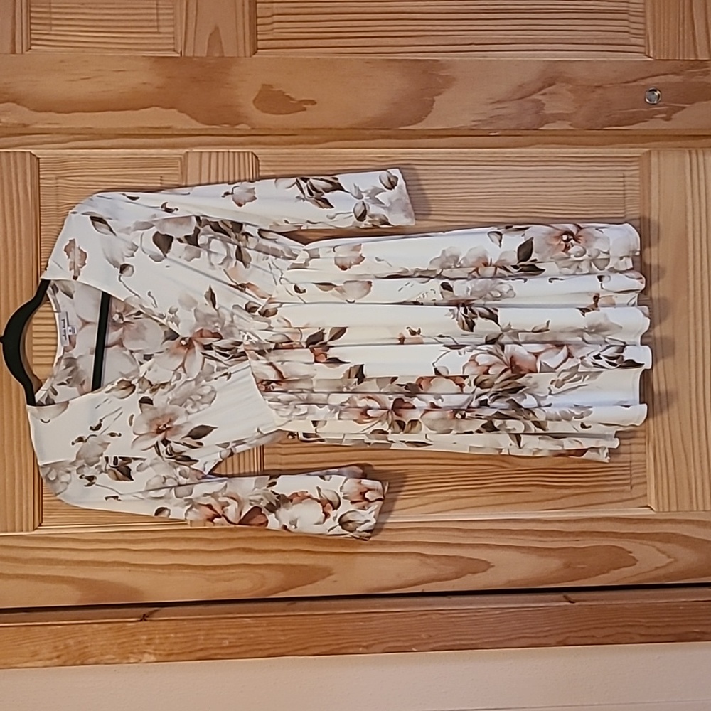 Size medium floral dress